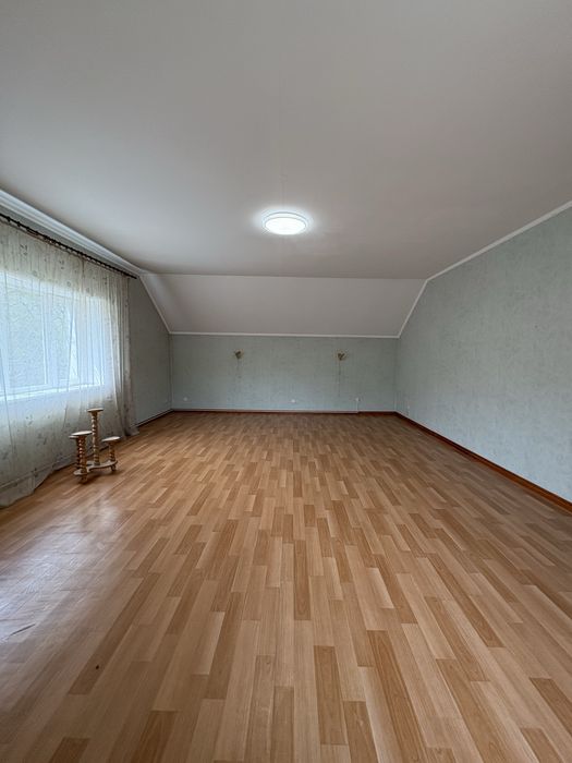 Продаж 2-х поверхового будинку в Центрі міста-250кв.м.Вул.Севастопольс