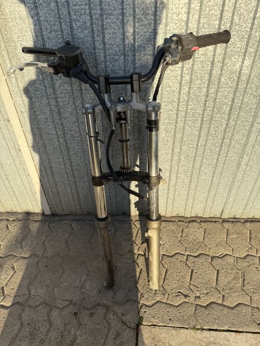 Lagi, widełki, zawieszenie Yamaha XJ600