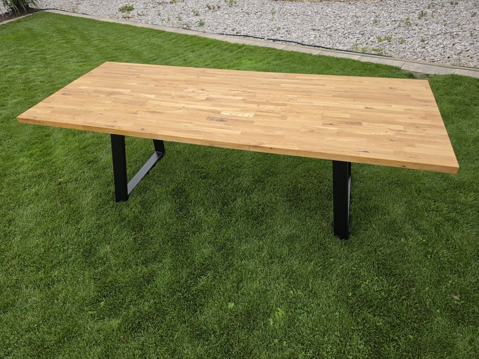Stół dębowy 96cm x 240cm x 76 cm wys. Jak nowy.