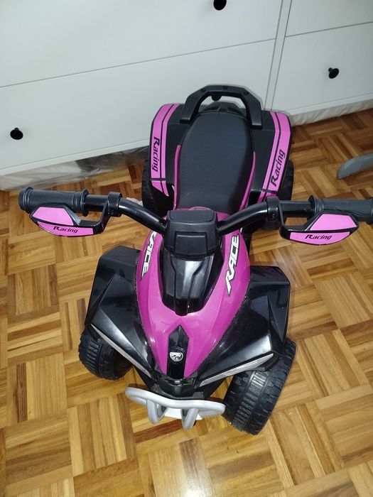 Moto4 de brincar rosa