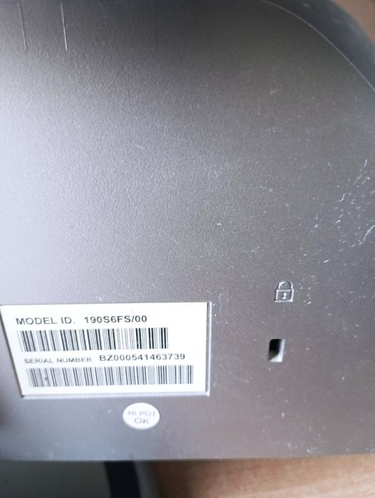 Продам монитор TFT ,19 дюймов