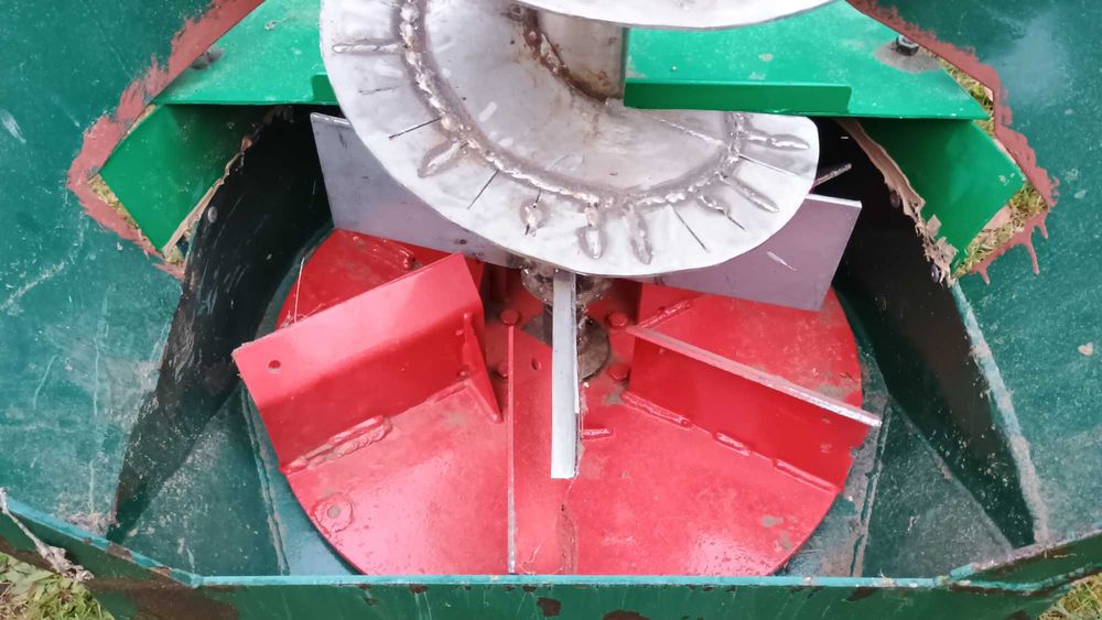 Odśnieżarka wirnikowa do ciągnika