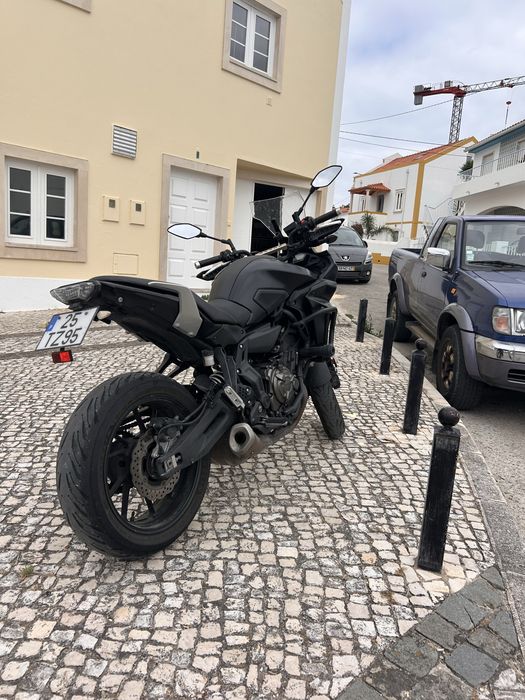 Tracer 700 all black