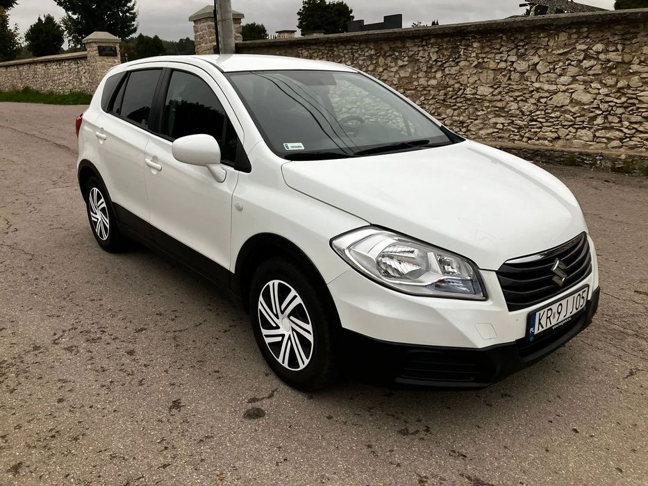 Suzuki SX4 S-Cross !LPG! duży serwis: SPRZĘGŁO, KLIMA, cewki itd.! 2 KOMPLETY OPON!!!