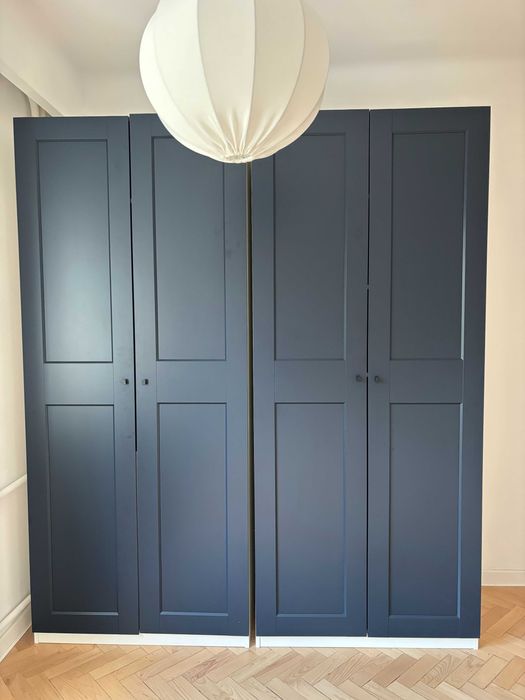 IKEA PAX 200x60x236 cm granatowa – szafa garderobiana z szufladami i koszami