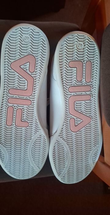 Buty sportowe damskie