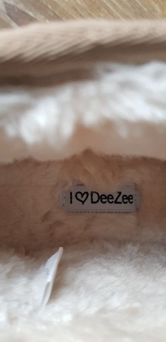 Buty  UGG w rozmiarze 37, makri Deezee