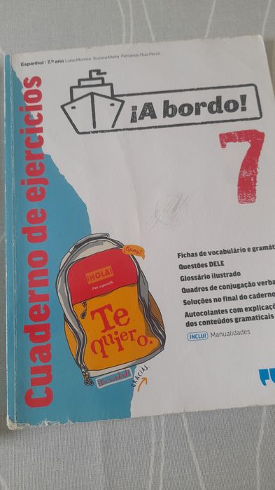 Livros Escolares 7.Ano Espanhol " A BORDO 7"