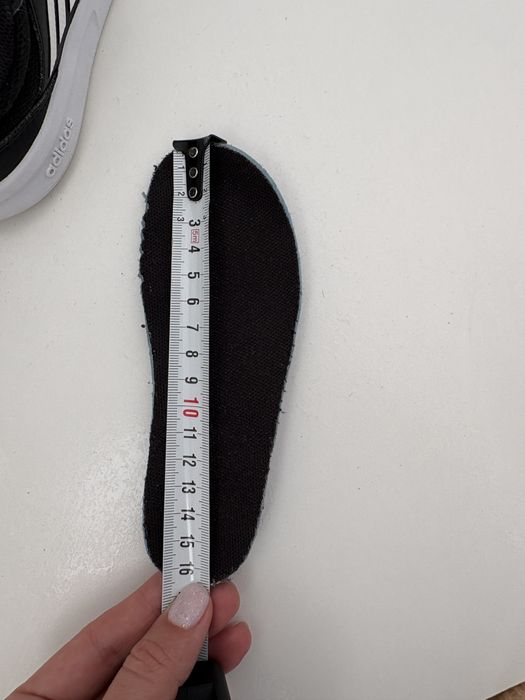 Кросівки Adidas розмір 26 16,5 см
