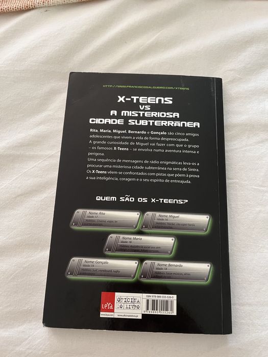 Livro A Misteriosa Cidade Subterrânea X Teens