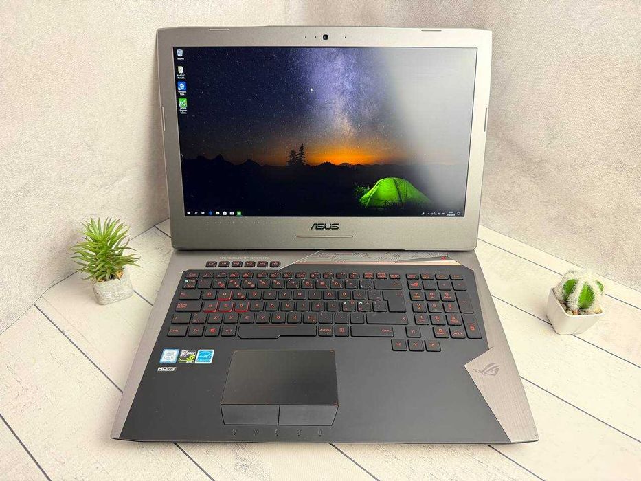 ASUS ROG G752VT  i7 6700HQ GTX 970 3gb  16ram ssd 256 HDD 1TB