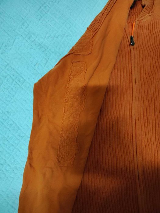 Casaco O'Neil tam.  M em bom estado