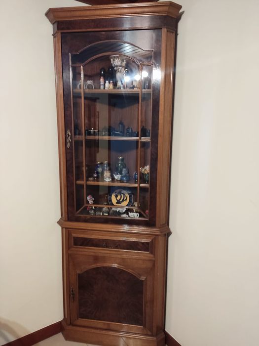 Movel de canto nogueira