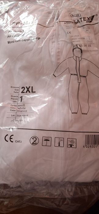 Kombinezon ochronny 20 sztuk