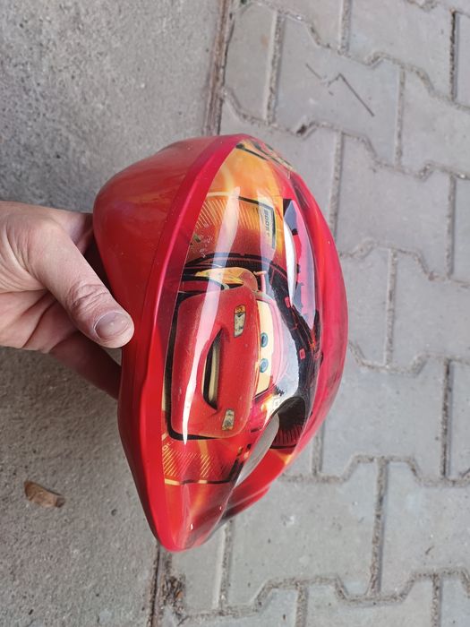 Kask rowerowy M Auta