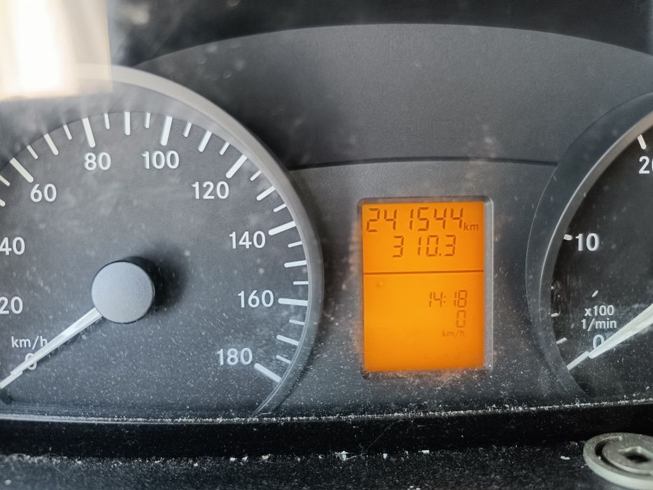 Mercedes sprinter