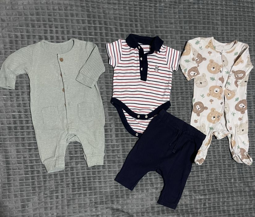 Набір одягу на хлопчика 0-3 міс