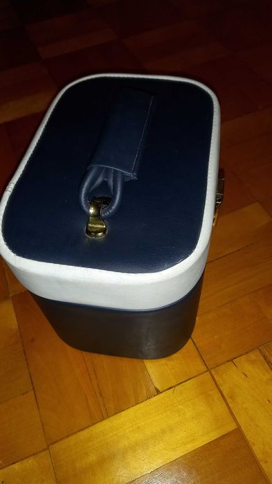 Kuferek na kosmetyki kosmetyczka damska