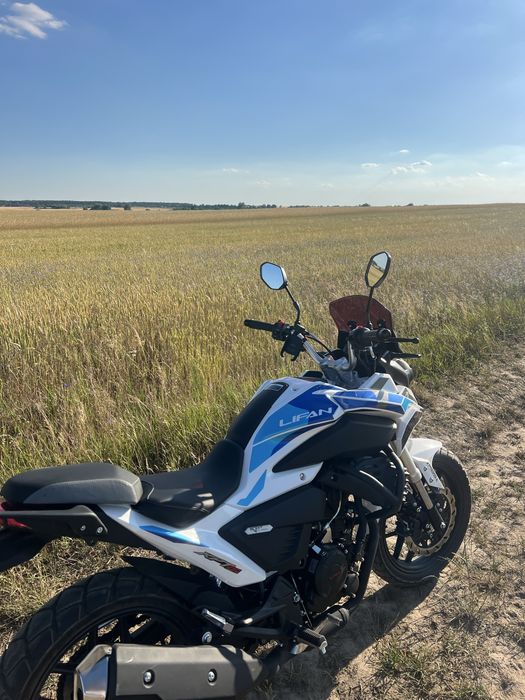 Обміняю мотоцикл Lifan kpt 250