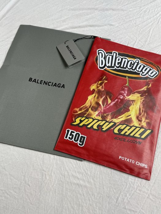 Balenciaga Chips Bag in Red