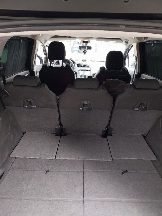 Sprzedam peugeot 5008