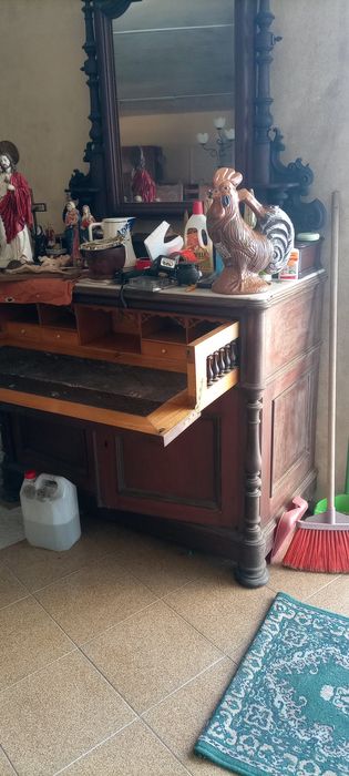 Grande Lote de  antiguidades............. e velharias vintage vendo se