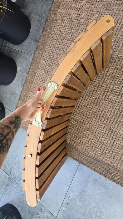 Leżak ogrodowy drewniany składany z poduchą  akacja
