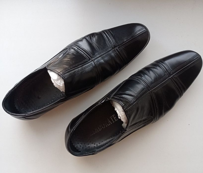 Туфли мужские кожаные 41 лоферы чёрные классические