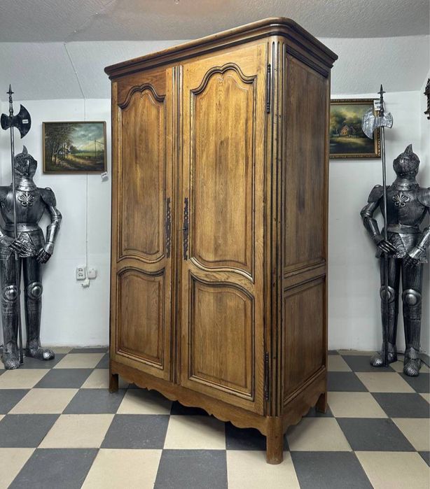 Шафа дубова платтяна дерево шкаф мебель шафи б у 4146