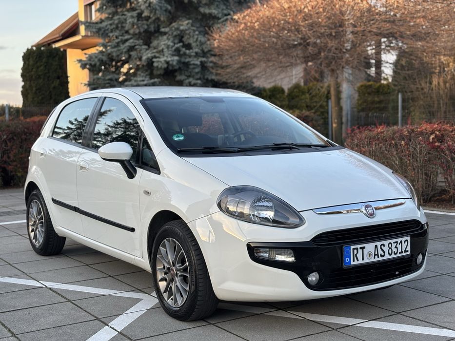 Fiat Punto Evo 1.2 Benzyna Klimatyzacja Niski Przebieg Bez Korozji