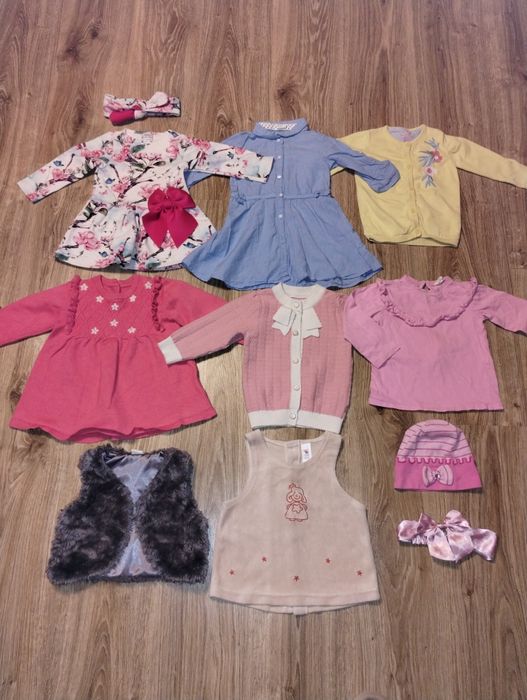 Elegancki wizytowy zestaw ubranek dla dziewczynki Rozmiar 86