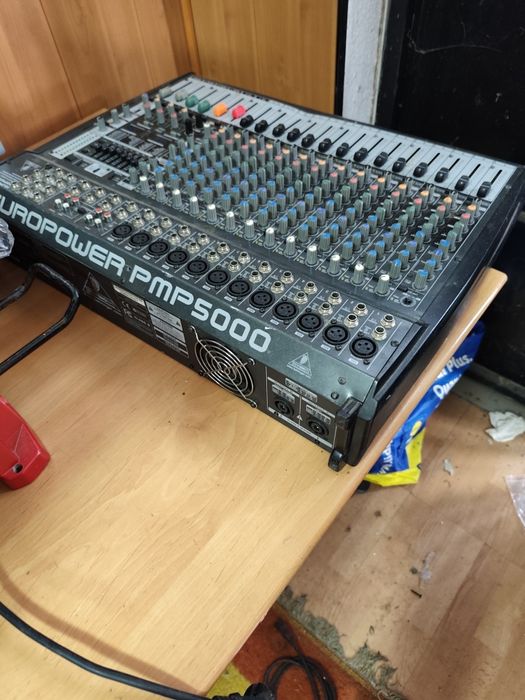 Behringer PMP5000
