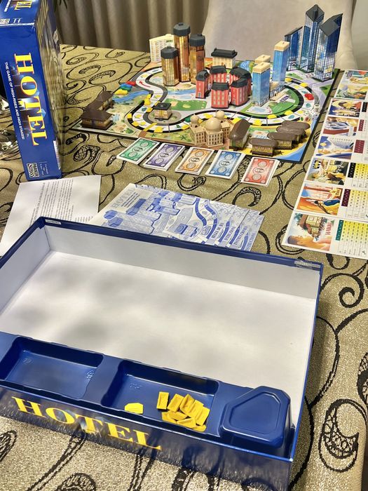 Jogo de mesa/tabuleiro HOTEL DE 1990