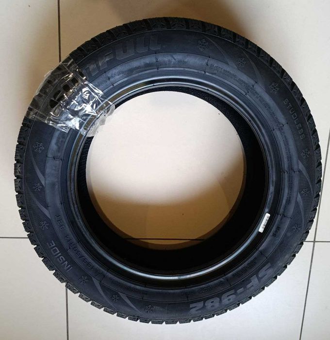 Нові шини 185/60R14 82T Sunfull SF-982
