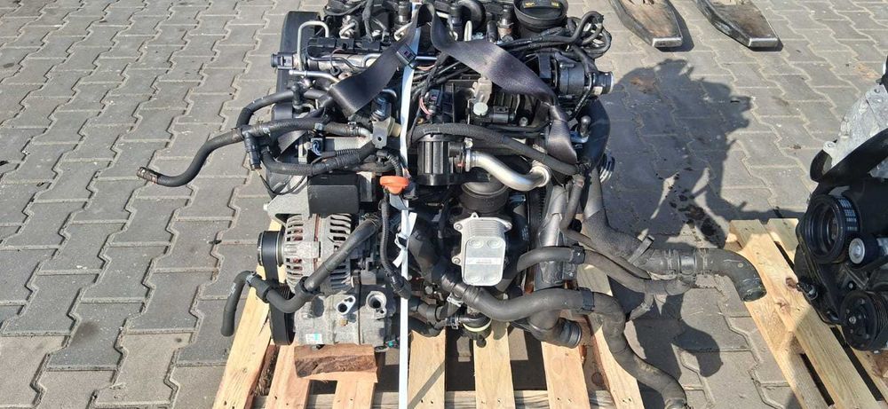 VW audi skoda   SILNIK kompletny  1.6 TDI  CAY CAYA