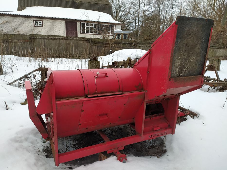 Гарбузовий комбайн MOROZ 1500