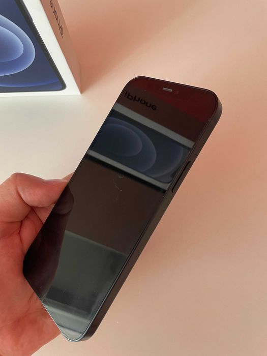 iPhone 12 64GB stan bardzo dobry