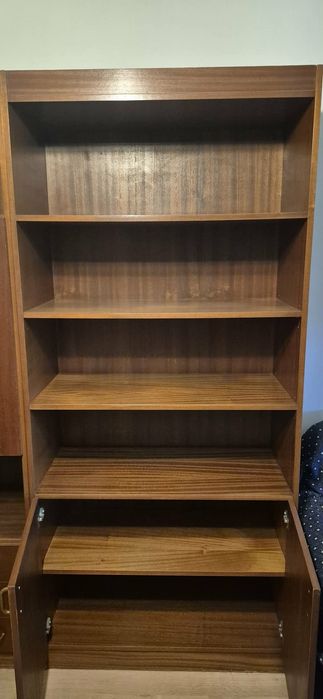 Moveis e armários de sala