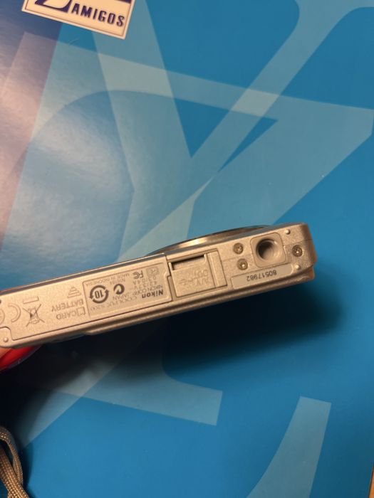 Фотоапарат nikon coolpix s200