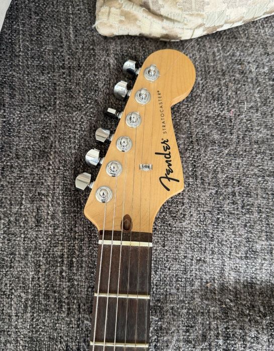 Fender Stratocaster HSS LRL WPG CND