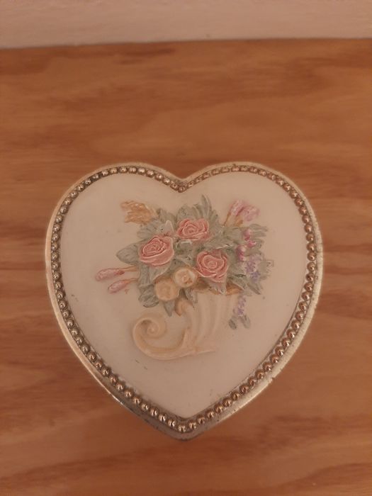 Pudełeczko na biżuterie