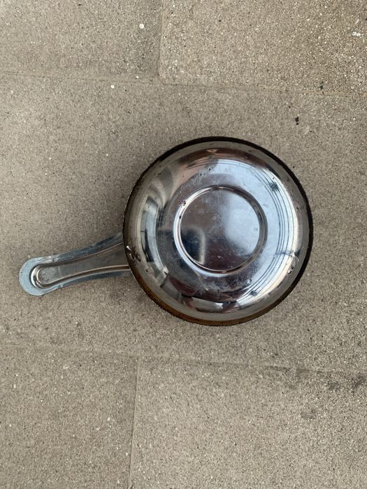 Fondue esmalte branco 6 pess.+lamparina+Livro do Fondue+6 forquilhas