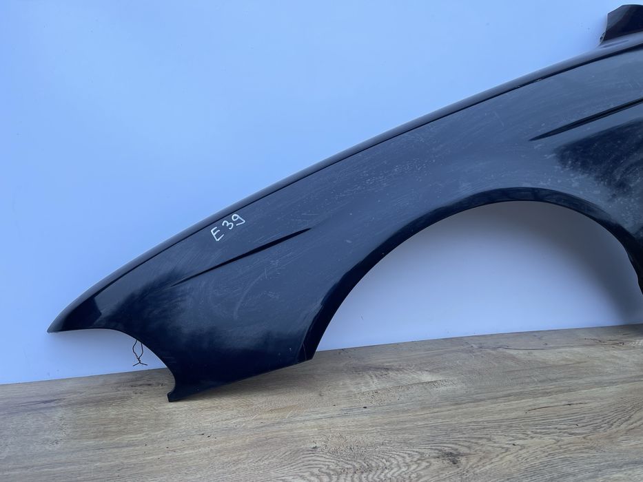 Крило переднє ліве BMW E39 1996-2003 БМВ Е39