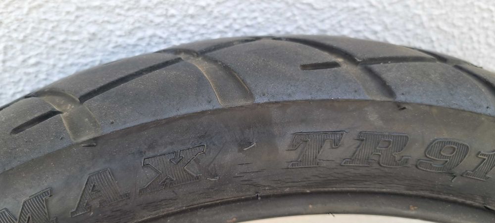 Pneu usado Dunlop TrailMax TR91 (frente)