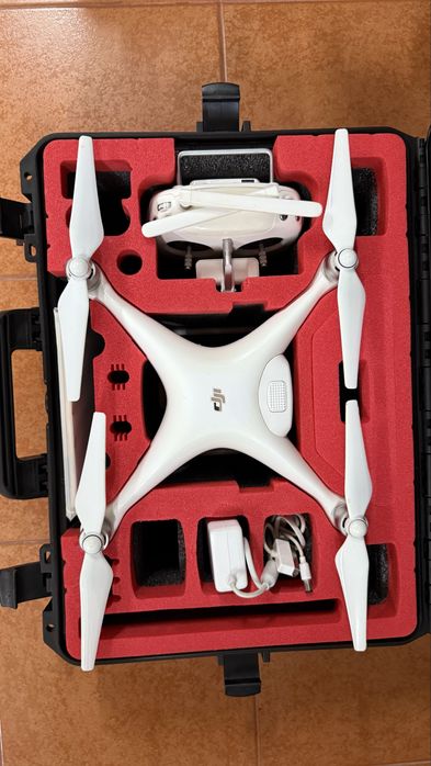 DJI Phantom 4 – Excelente Estado | Pronto a Voar