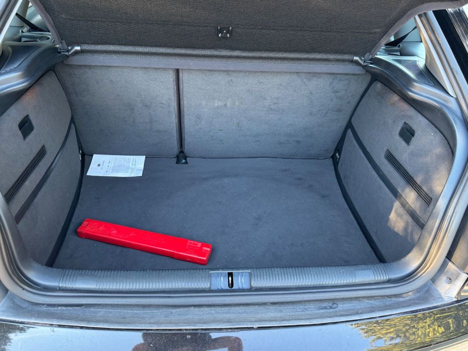 Audi A3 1.6 (8L)