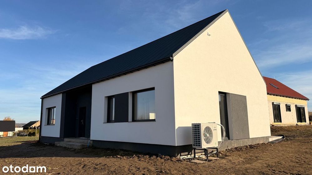Nowoczesny dom 105 m² z tarasem i klasą energetyczną A