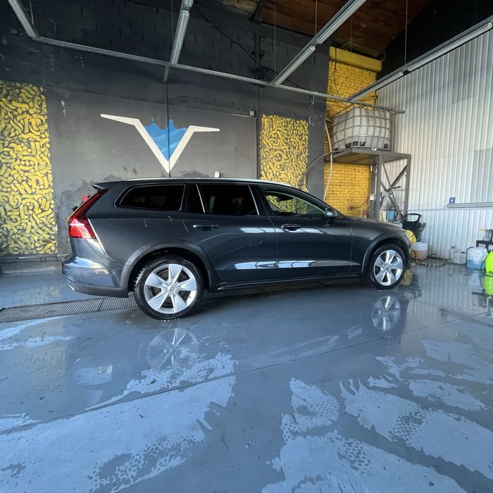 Volvo V60 CrossCountry