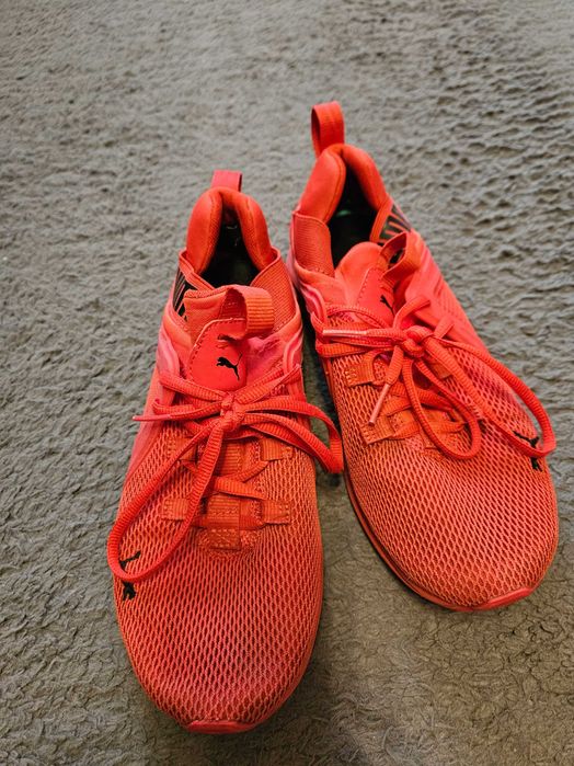 Buty sportowe Puma rozm. 38.5