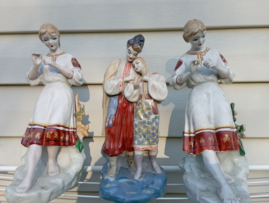 Продам  керамічні статуетки та різьблені орли підсвічник